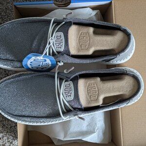 Women's Size 10 Hey Dude Wendy Metallic Sparkle Shoes